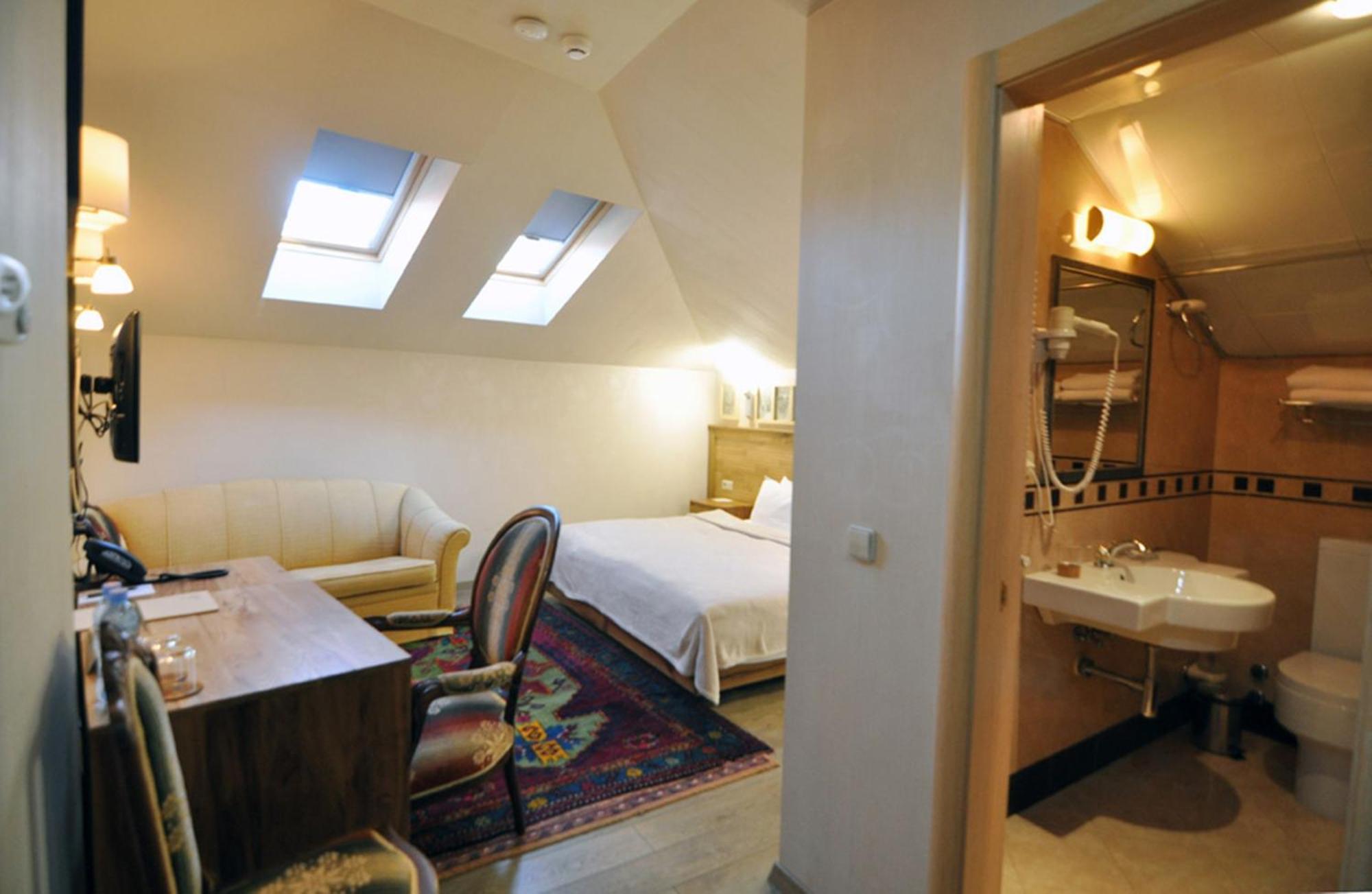 Vinotel Boutique Hotel Tbilisi Phòng bức ảnh