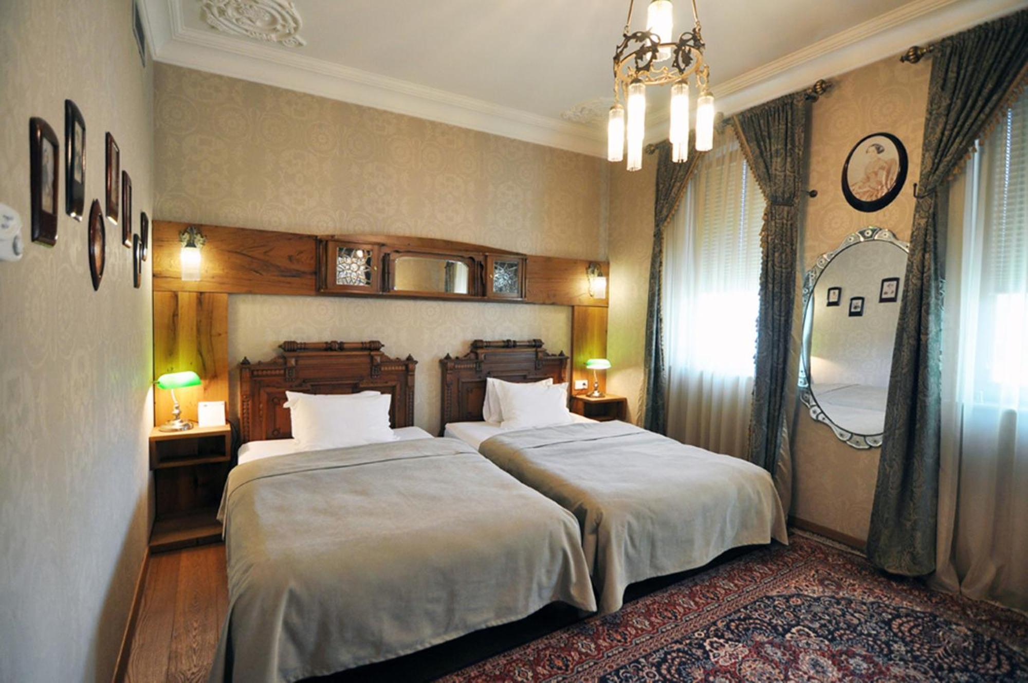 Vinotel Boutique Hotel Tbilisi Phòng bức ảnh