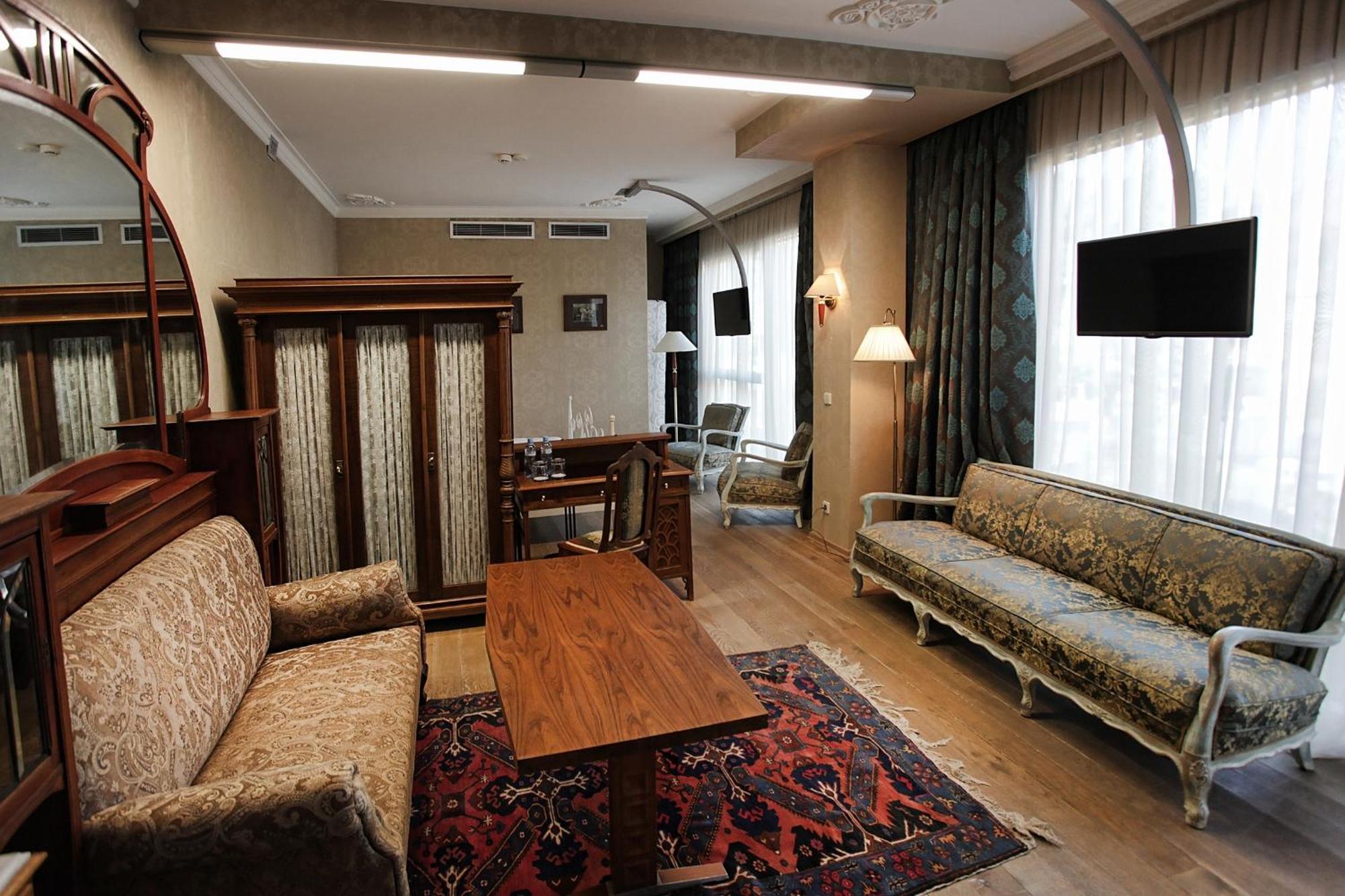 Vinotel Boutique Hotel Tbilisi Phòng bức ảnh
